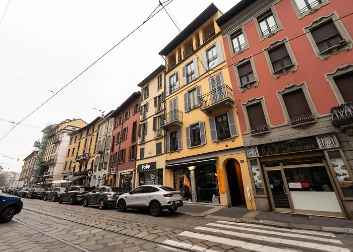 CASEMI - Mercato 16 DX IN FULL CITY CENTER